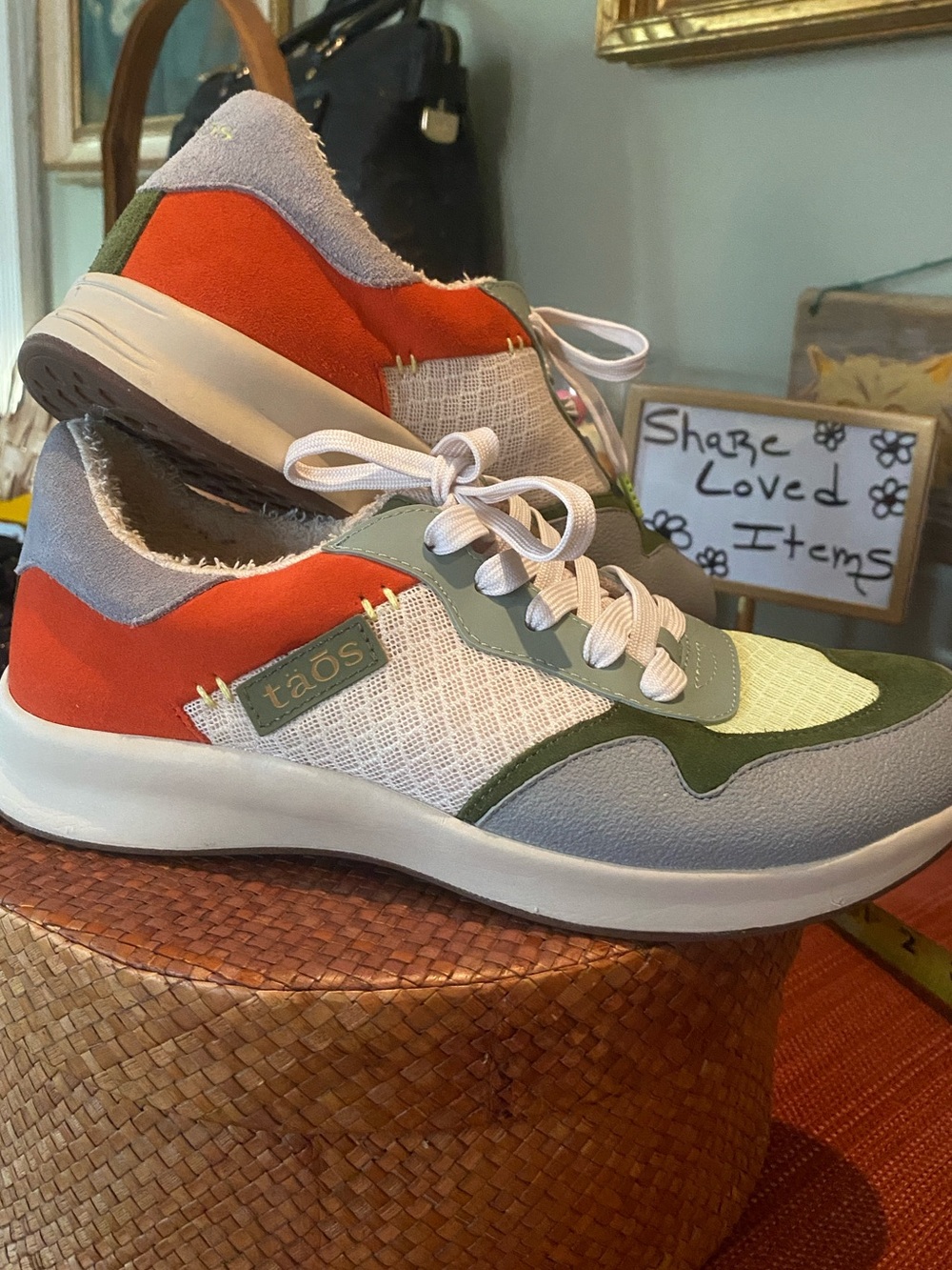 Taos Detour women's sneakers vibrant multi-color design suede and mesh uppers. - Picture 12 of 16